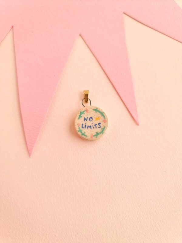 Charm Cerámica No Limits