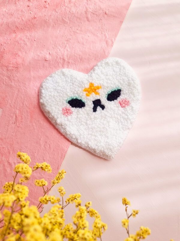tapiz-decorativo-punch-needle-white-heart_2 Tapiz decorativo Punch Needle White Heart