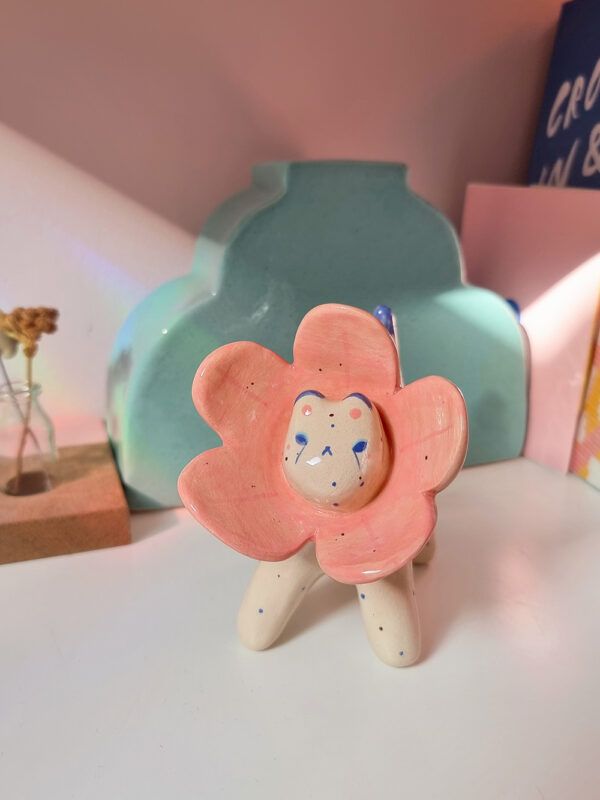 Figura de Cerámica Guepardo Flor